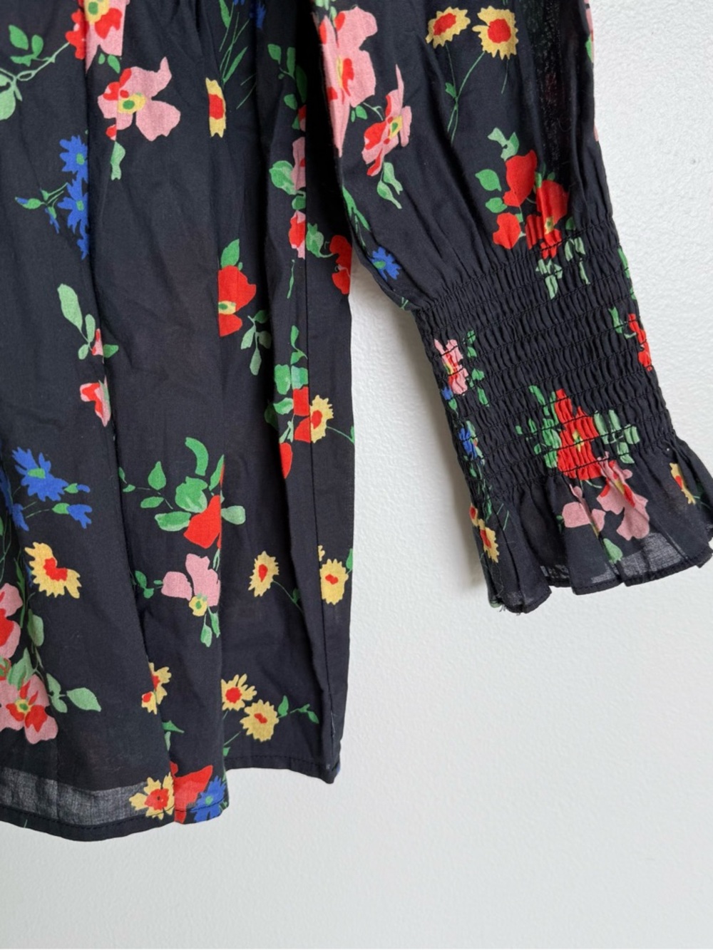 Tuckernuck After Light Amaryllis Rowen Floral Black Top Smocked Peplum - Picture 6 of 9